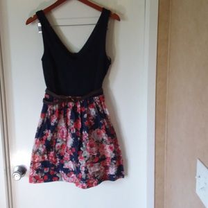Juniors size 9 dress